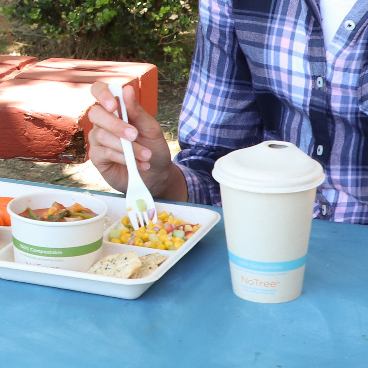 World Centric Fiber Sip Lid for 12-22 oz Cold Cups Compostable Bamboo Plant Fiber Strawless Lid (QTY 1000), SKU CUL-FB-12NS-LF